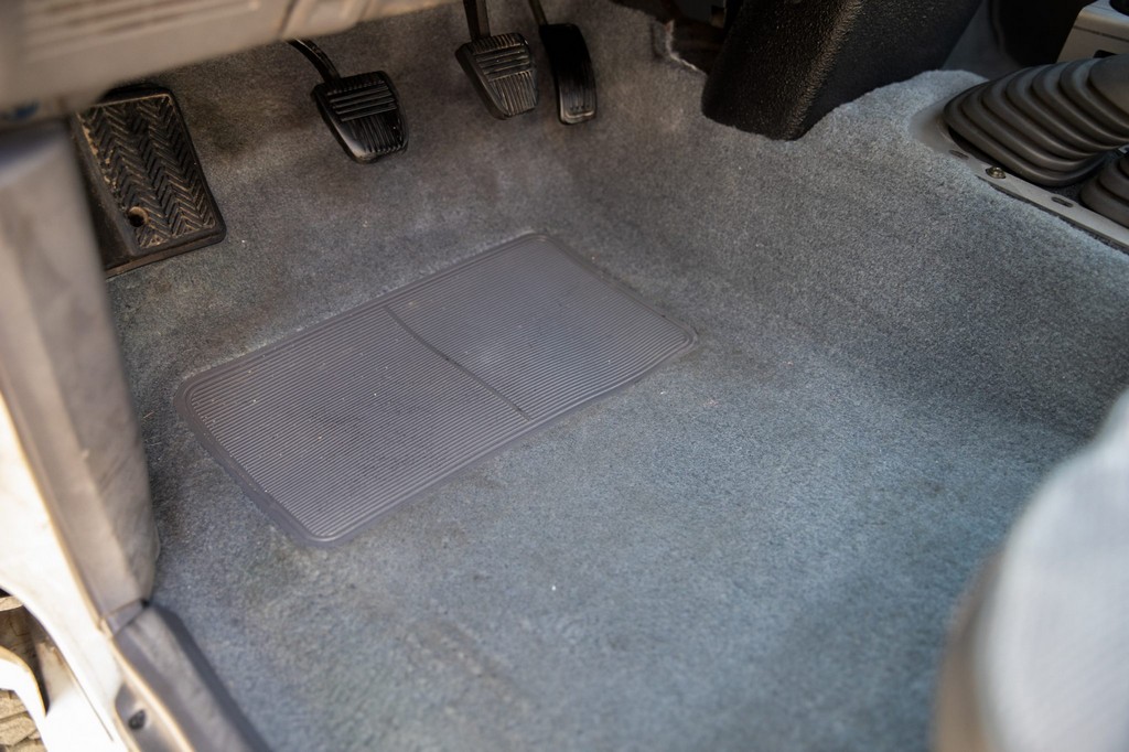 1990 Toyota Pickup XtraCab Deluxe 4×4 - Image 51