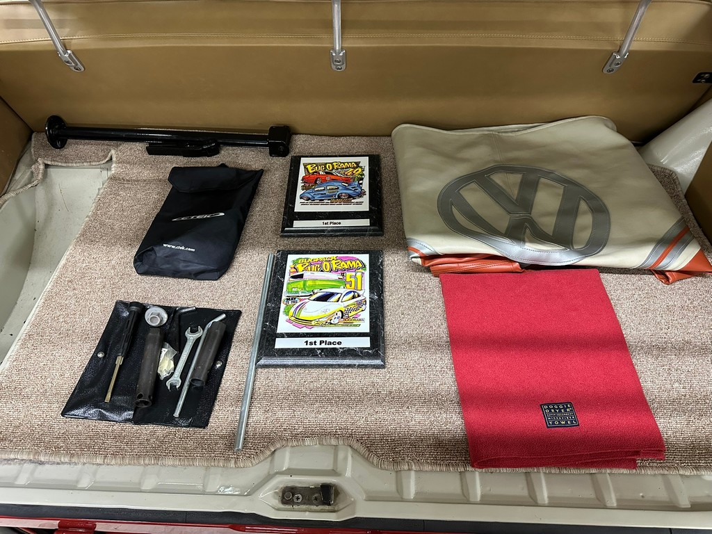 1966 Volkswagen Type 2 21-Window Deluxe Samba - Image 26