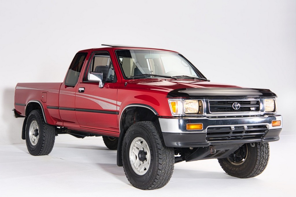 1994 Toyota Pickup XtraCab SR5 V6 4×4 - Image 8