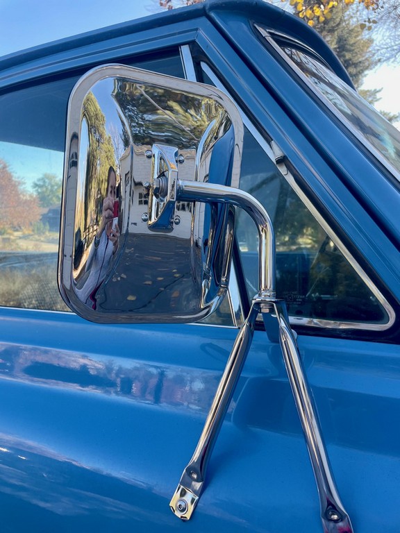 1972 Chevrolet K20 Cheyenne Pickup 4×4 - Image 48