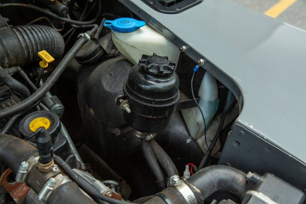 1991 Land Rover Defender 90 - Image 51