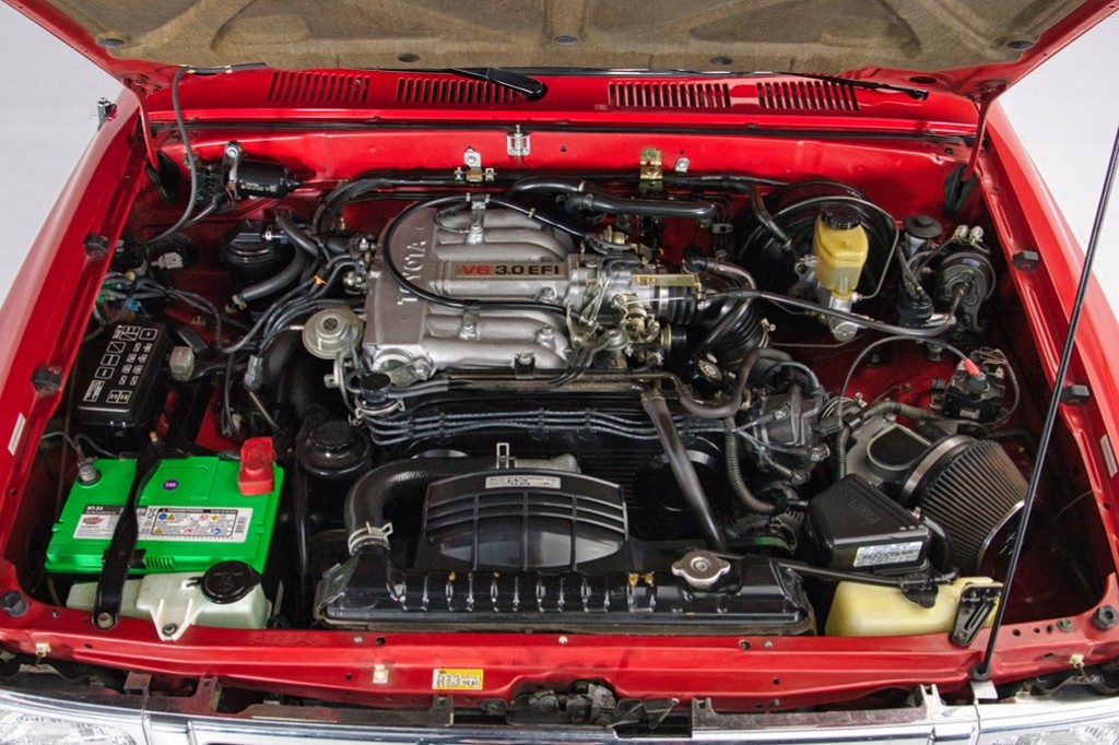 1994 Toyota Pickup XtraCab SR5 V6 4×4 - Image 10