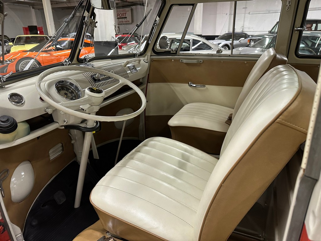 1966 Volkswagen Type 2 21-Window Deluxe Samba - Image 33
