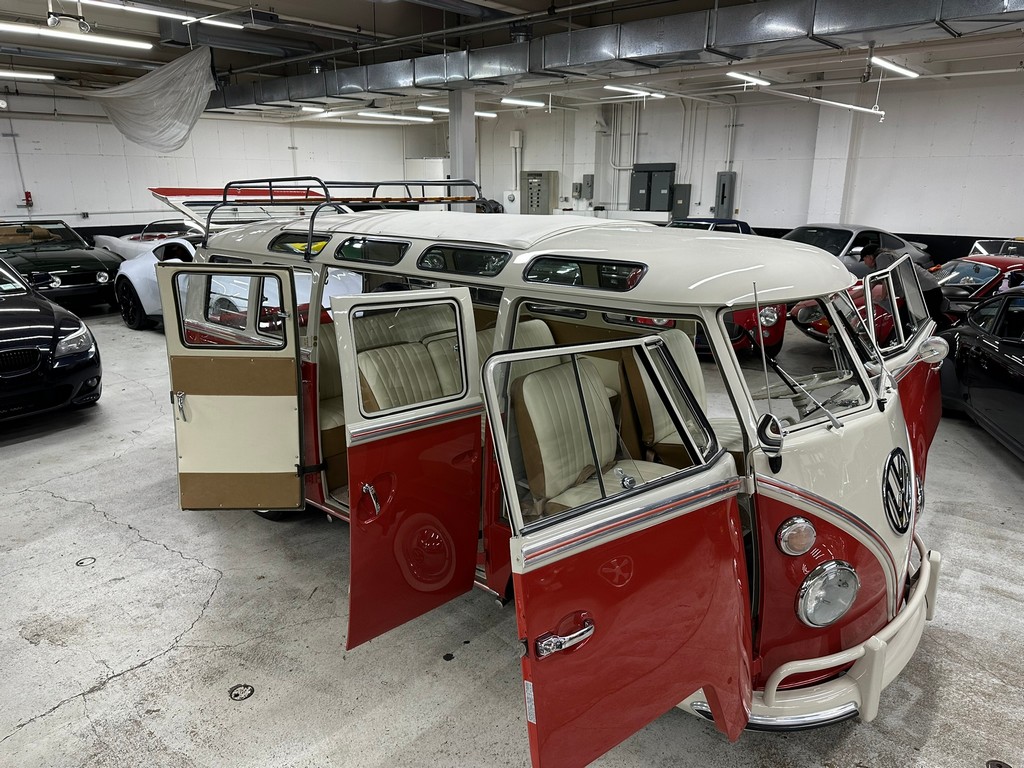 1966 Volkswagen Type 2 21-Window Deluxe Samba - Image 42
