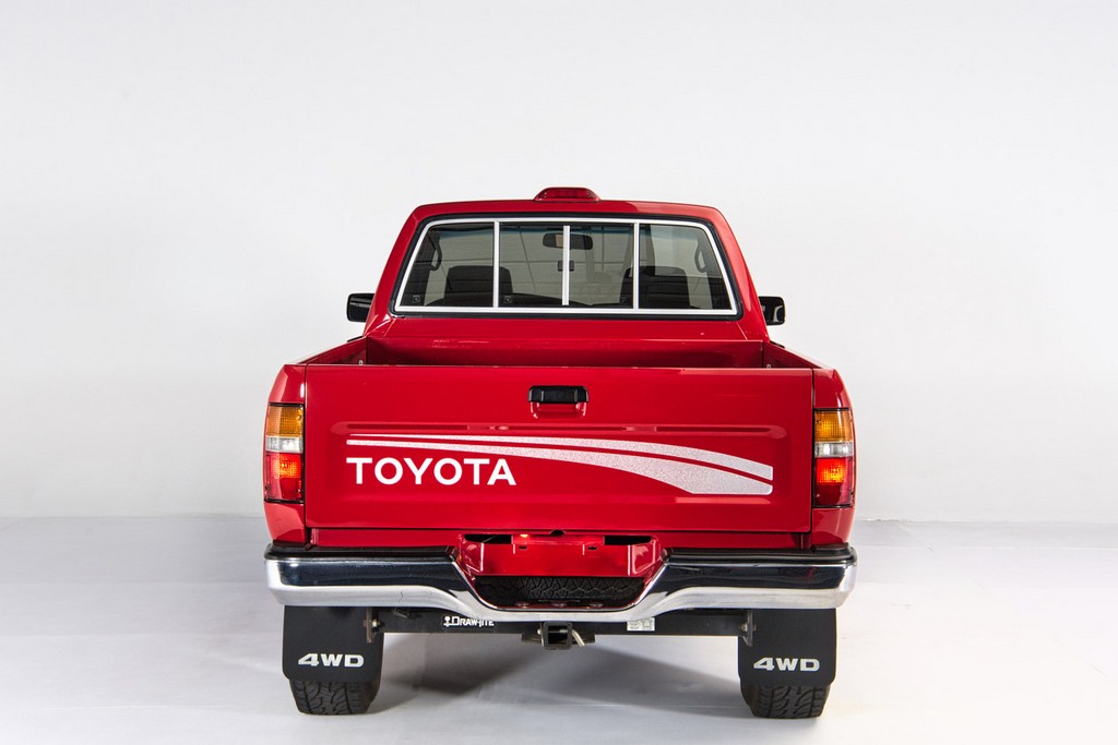 1994 Toyota Pickup XtraCab SR5 V6 4×4 - Image 23