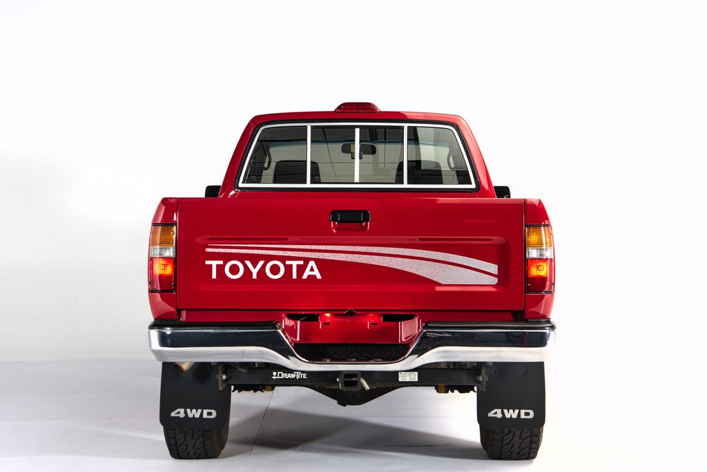 1994 Toyota Pickup XtraCab SR5 V6 4×4 - Image 25