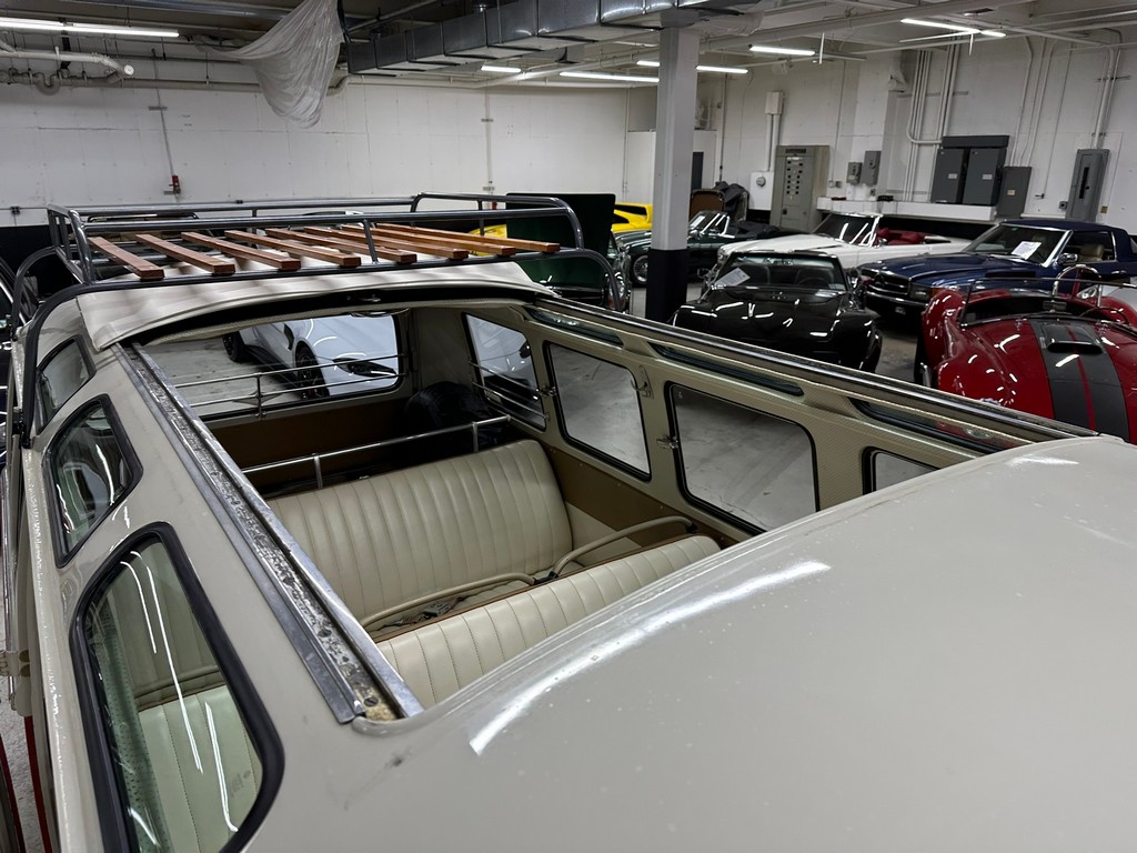 1966 Volkswagen Type 2 21-Window Deluxe Samba - Image 51