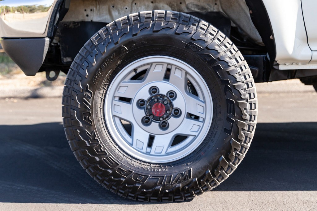 1990 Toyota Pickup XtraCab Deluxe 4×4 - Image 77