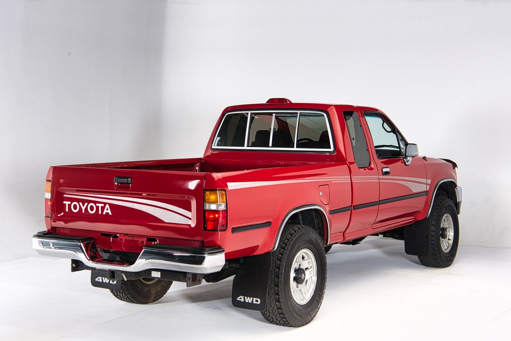 1994 Toyota Pickup XtraCab SR5 V6 4×4 - Image 32