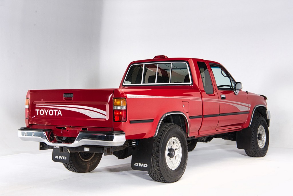 1994 Toyota Pickup XtraCab SR5 V6 4×4 - Image 34