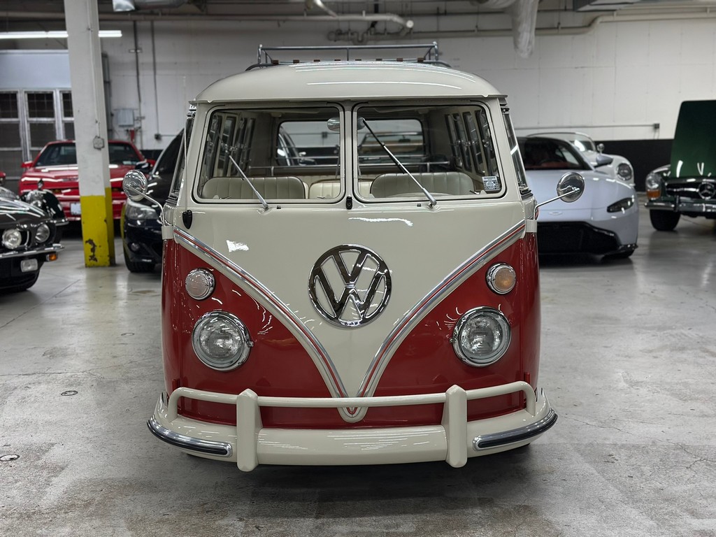 1966 Volkswagen Type 2 21-Window Deluxe Samba