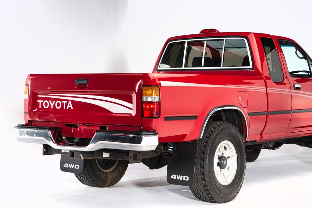 1994 Toyota Pickup XtraCab SR5 V6 4×4 - Image 35