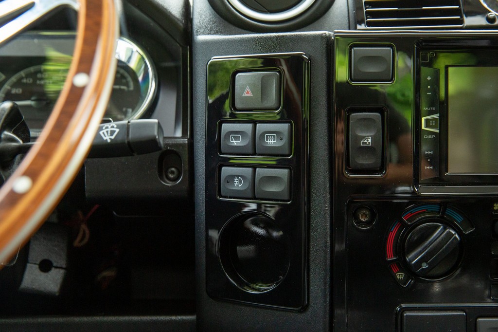 1991 Land Rover Defender 90 - Image 81