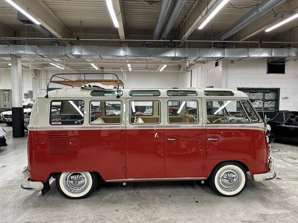 1966 Volkswagen Type 2 21-Window Deluxe Samba - Image 63