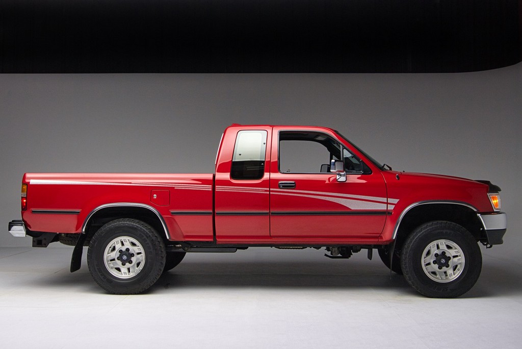 1994 Toyota Pickup XtraCab SR5 V6 4×4 - Image 37