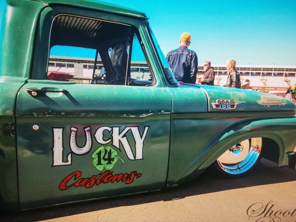 1964 Ford F100 Ratrod - Image 17