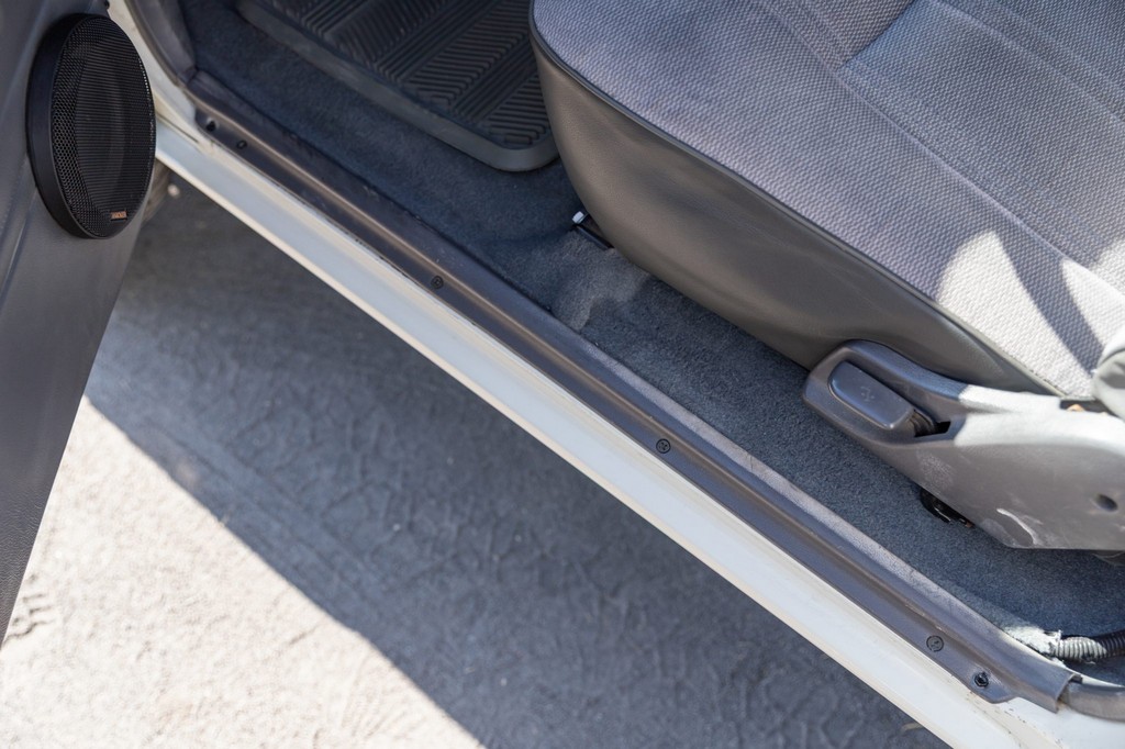 1990 Toyota Pickup XtraCab Deluxe 4×4 - Image 100