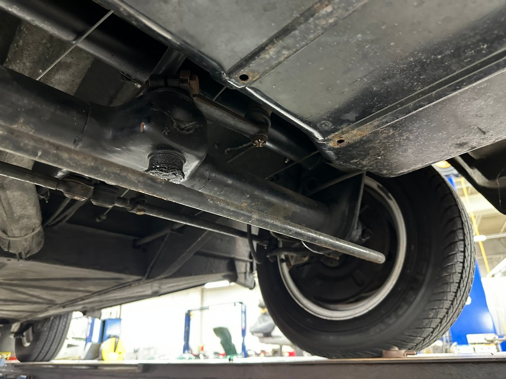 1966 Volkswagen Type 2 21-Window Deluxe Samba - Image 76