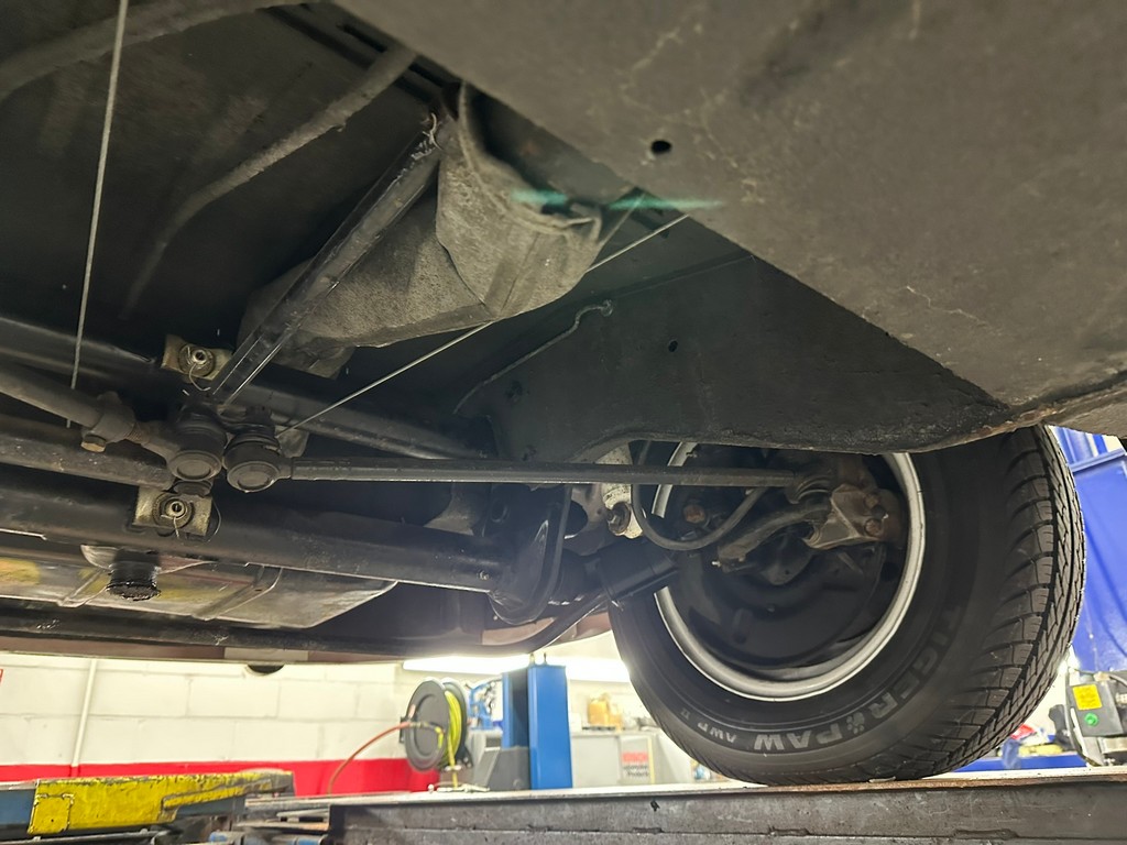 1966 Volkswagen Type 2 21-Window Deluxe Samba - Image 78