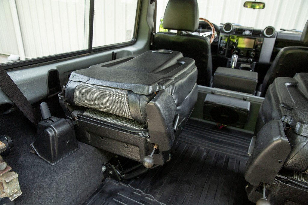 1991 Land Rover Defender 90 - Image 98