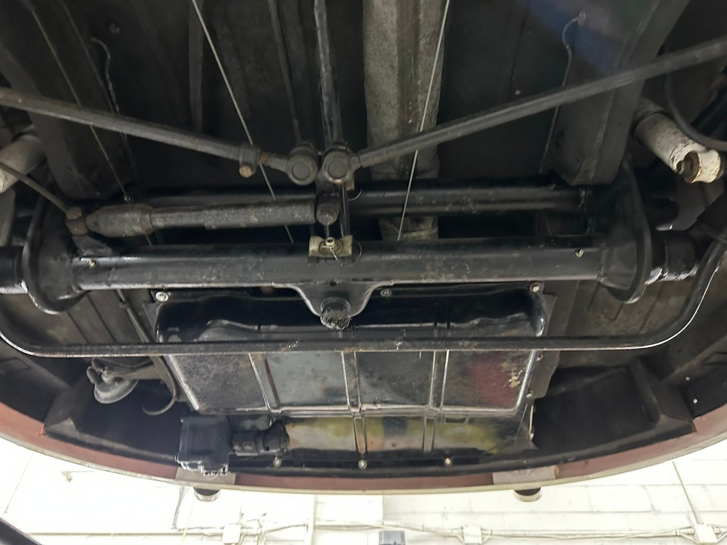 1966 Volkswagen Type 2 21-Window Deluxe Samba - Image 80