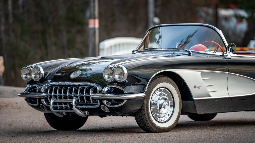 1958 Chevrolet Corvette - Image 13