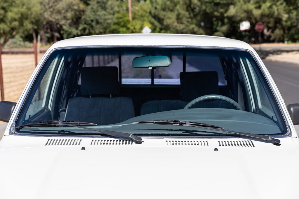 1990 Toyota Pickup XtraCab Deluxe 4×4 - Image 108