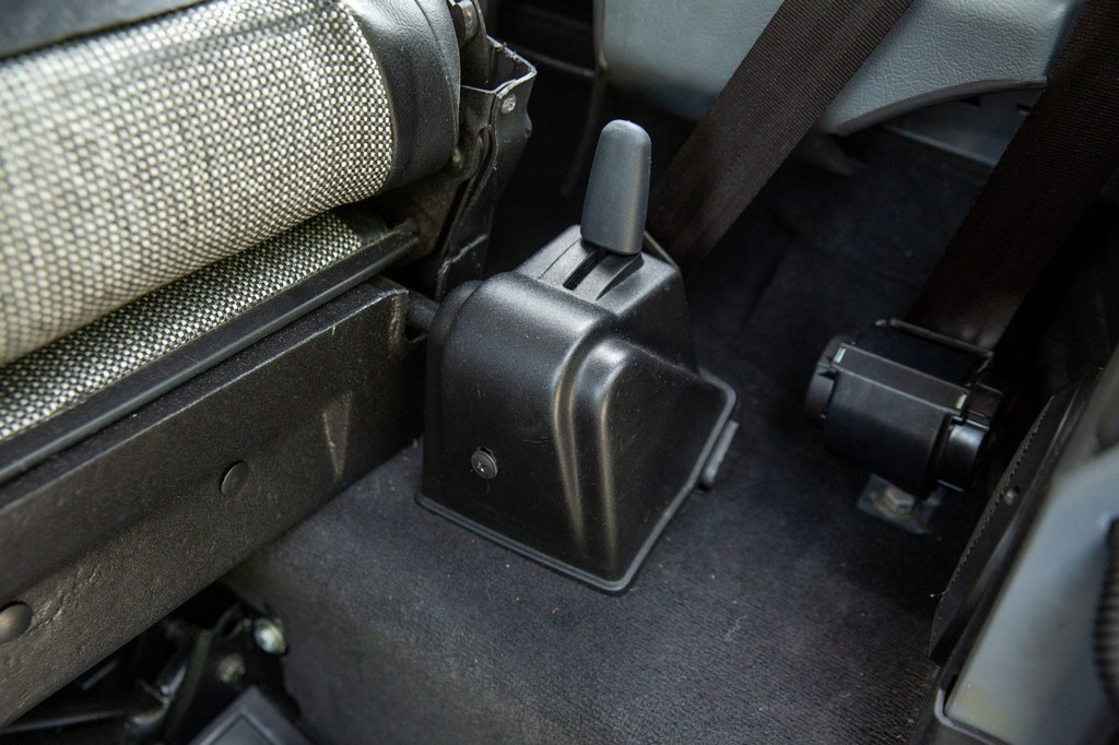 1991 Land Rover Defender 90 - Image 103