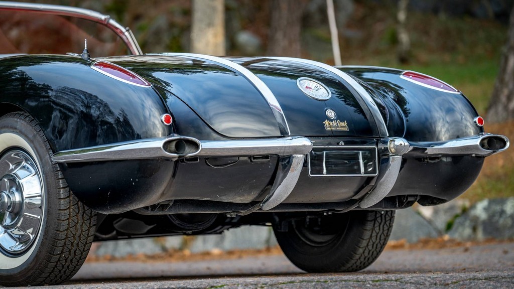 1958 Chevrolet Corvette - Image 15