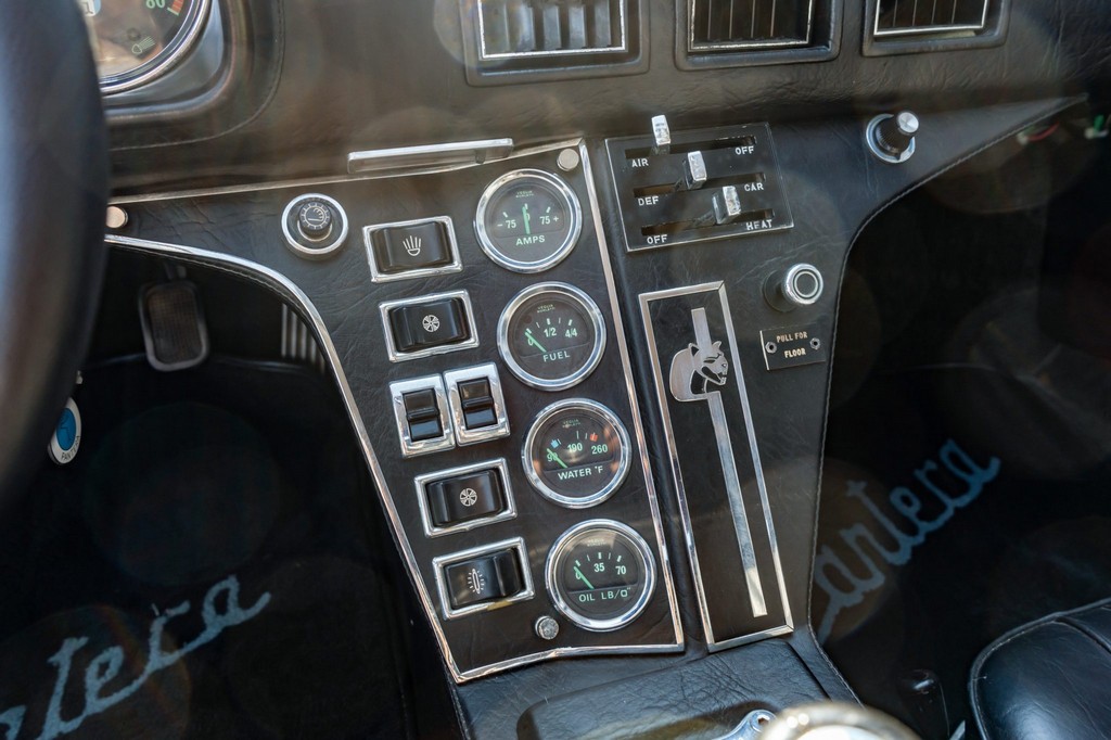 1971 DeTomaso Pantera - Image 55