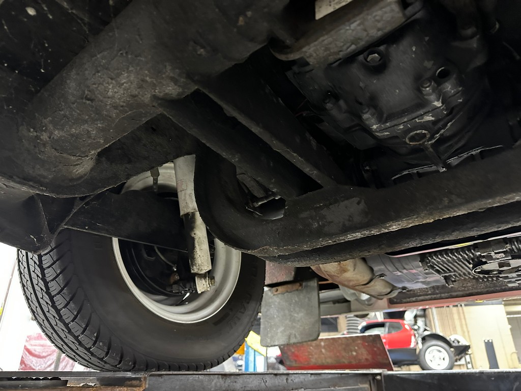 1966 Volkswagen Type 2 21-Window Deluxe Samba - Image 85