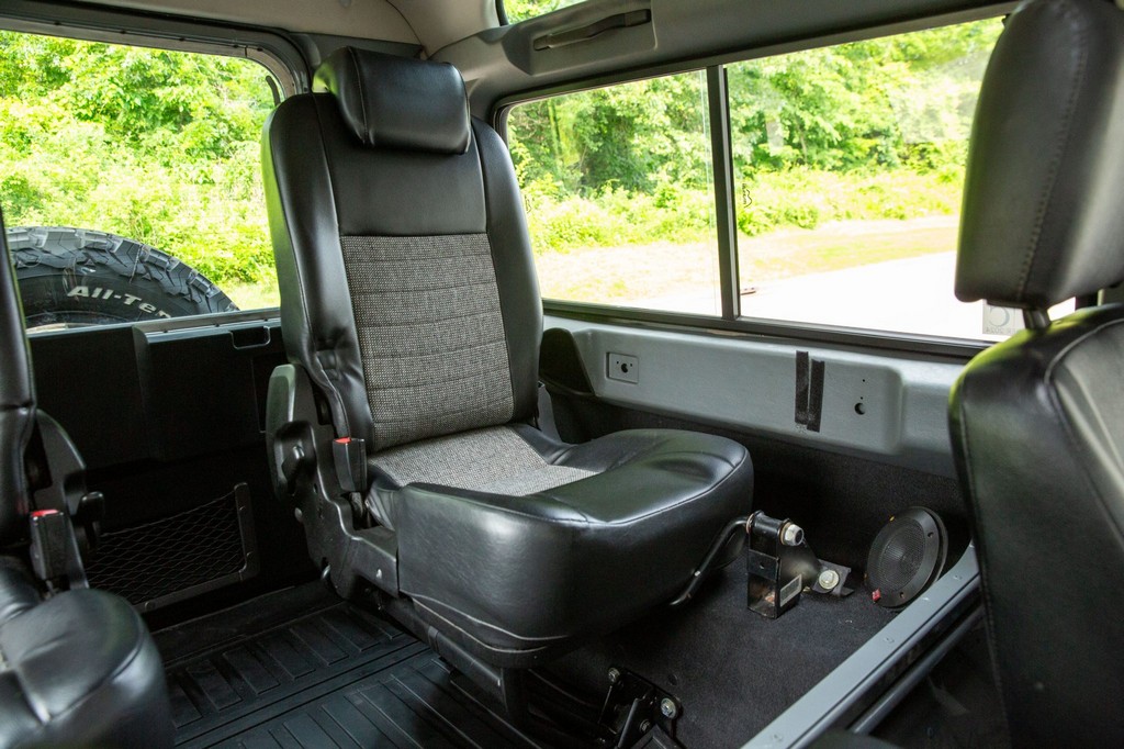 1991 Land Rover Defender 90 - Image 105