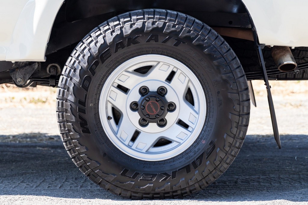 1990 Toyota Pickup XtraCab Deluxe 4×4 - Image 111