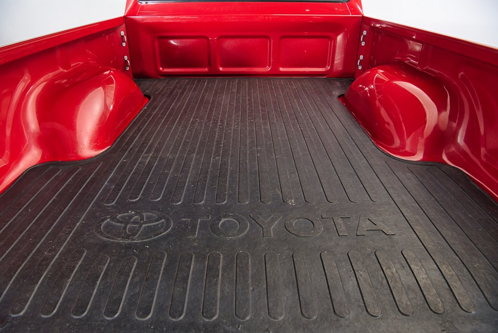 1994 Toyota Pickup XtraCab SR5 V6 4×4 - Image 63