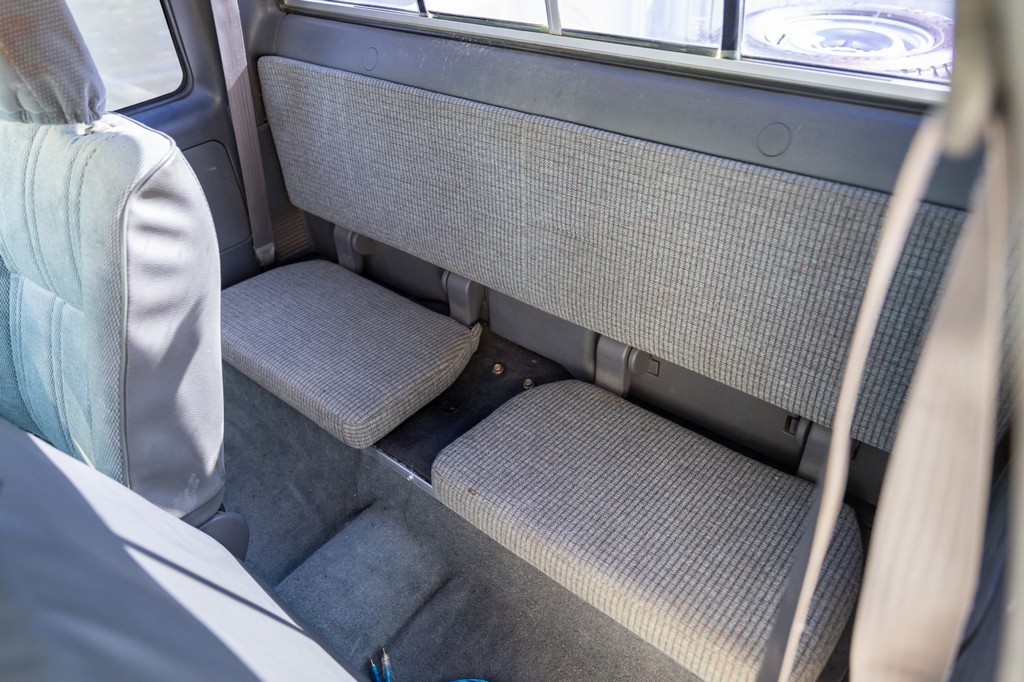 1990 Toyota Pickup XtraCab Deluxe 4×4 - Image 115