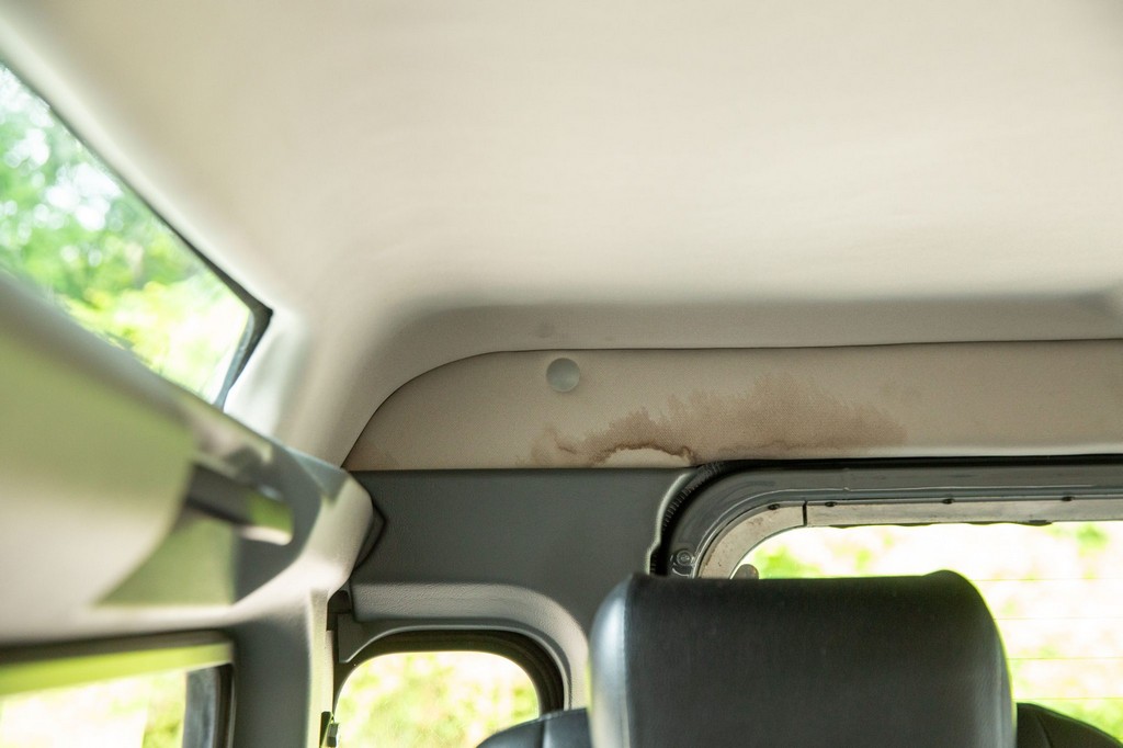 1991 Land Rover Defender 90 - Image 110