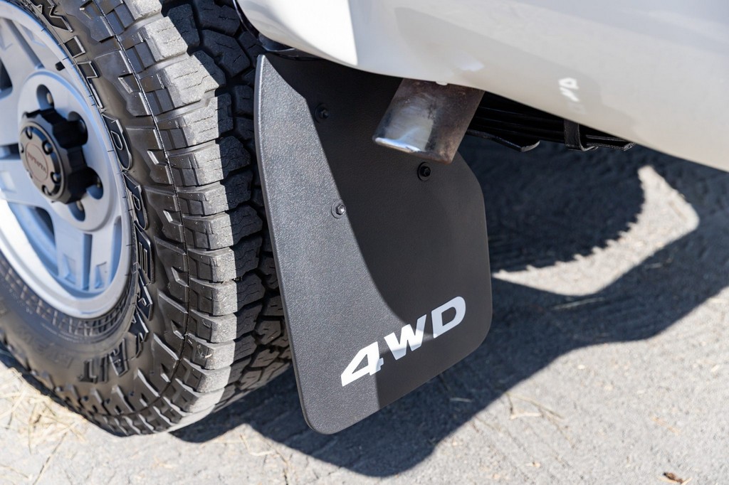 1990 Toyota Pickup XtraCab Deluxe 4×4 - Image 118