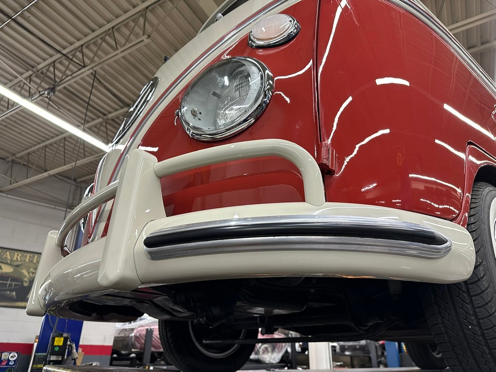 1966 Volkswagen Type 2 21-Window Deluxe Samba - Image 93