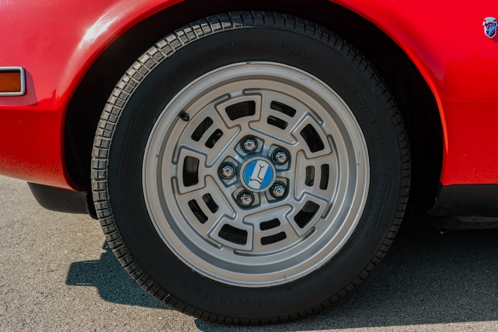 1971 DeTomaso Pantera - Image 64