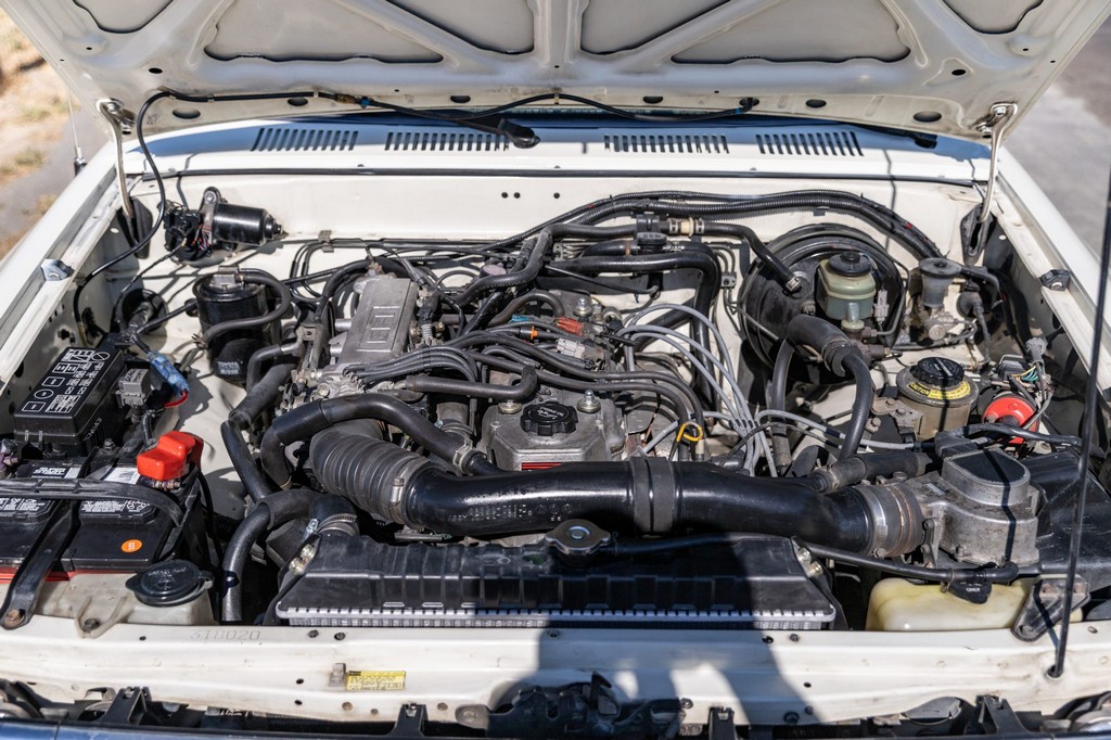 1990 Toyota Pickup XtraCab Deluxe 4×4 - Image 121