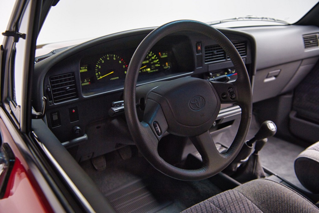 1994 Toyota Pickup XtraCab SR5 V6 4×4 - Image 78