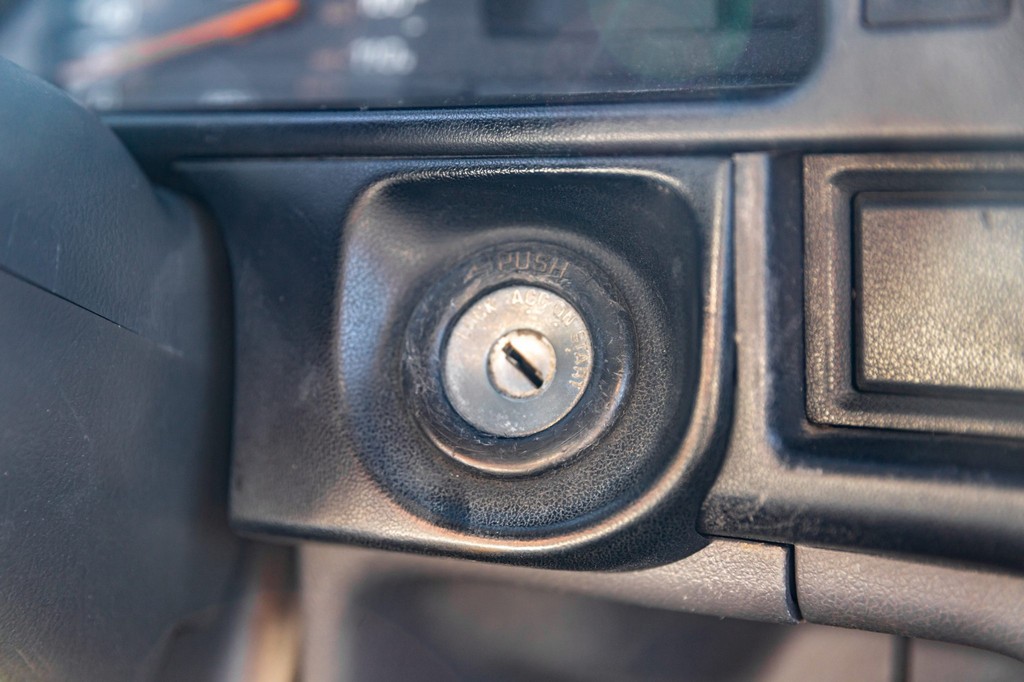 1990 Toyota Pickup XtraCab Deluxe 4×4 - Image 129