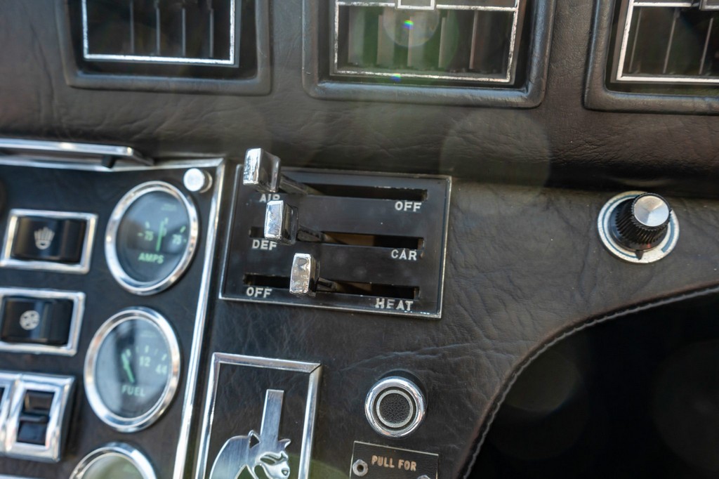 1971 DeTomaso Pantera - Image 79