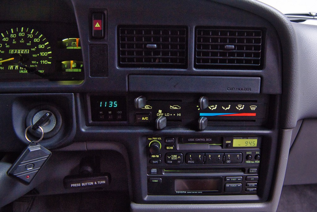 1994 Toyota Pickup XtraCab SR5 V6 4×4 - Image 89