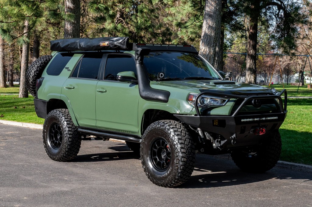 2022 Toyota 4Runner TRD Off-Road Premium