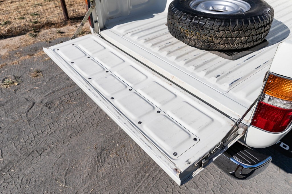 1990 Toyota Pickup XtraCab Deluxe 4×4 - Image 142