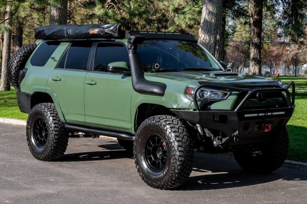 2022 Toyota 4Runner TRD Off-Road Premium - Image 116