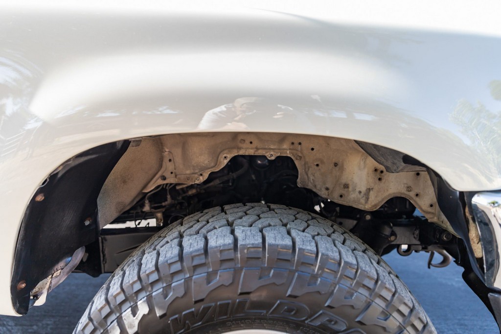 1990 Toyota Pickup XtraCab Deluxe 4×4 - Image 4