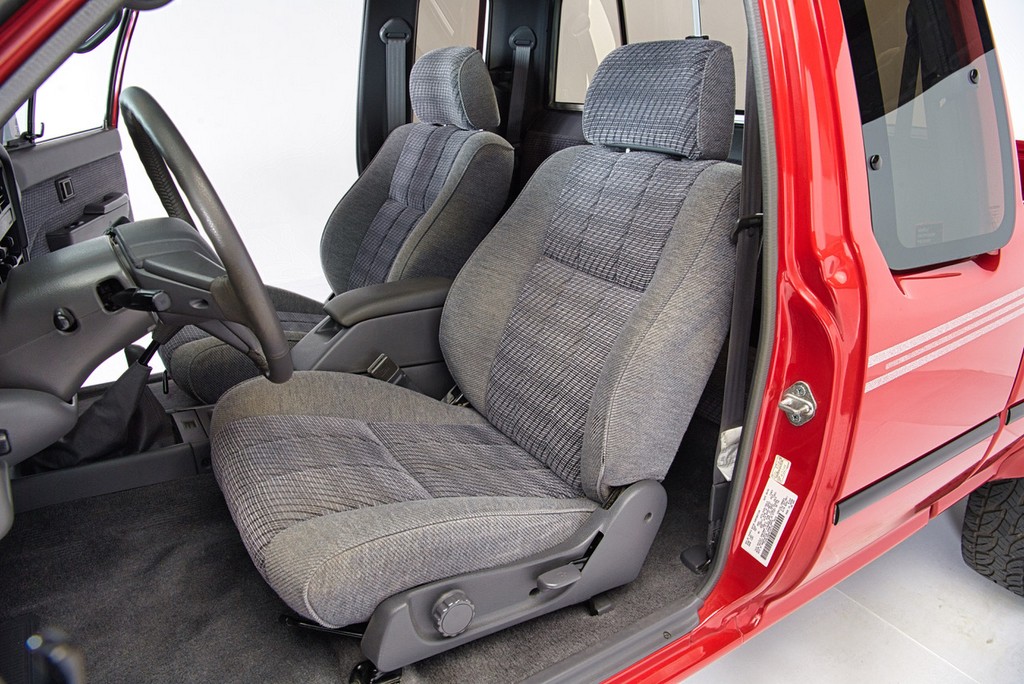 1994 Toyota Pickup XtraCab SR5 V6 4×4 - Image 121