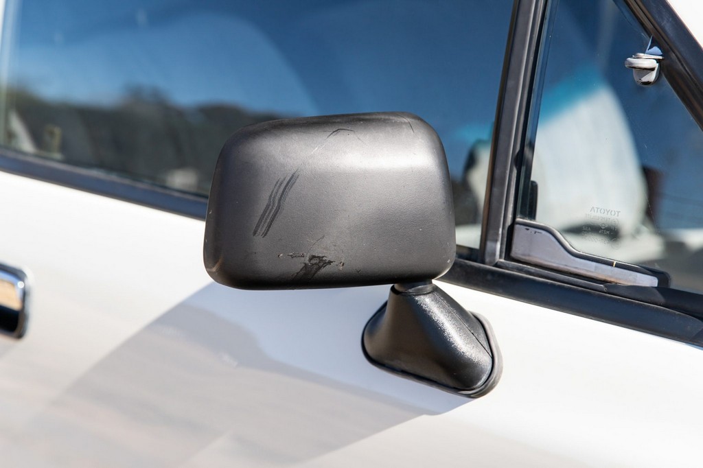 1990 Toyota Pickup XtraCab Deluxe 4×4 - Image 25